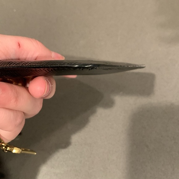 Louis Vuitton black epi Cles coin keychain wallet date code MI0934 - Picture 6 of 8